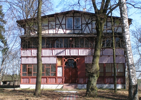 dom wczasowy 2004